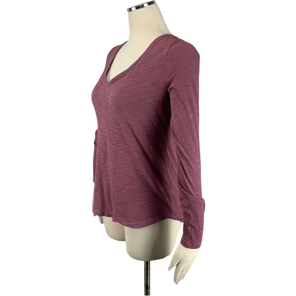 Old Navy XS Everywear Top Long Sleeve V-Neck Purple - Picture 2 of 5